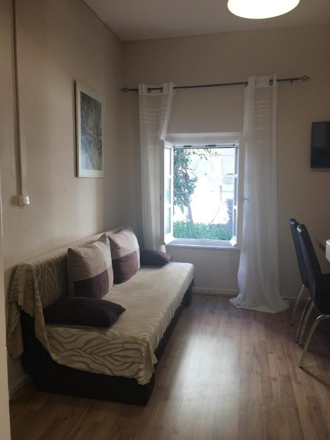 Ellis Old Town Apartment コルフ島 エクステリア 写真