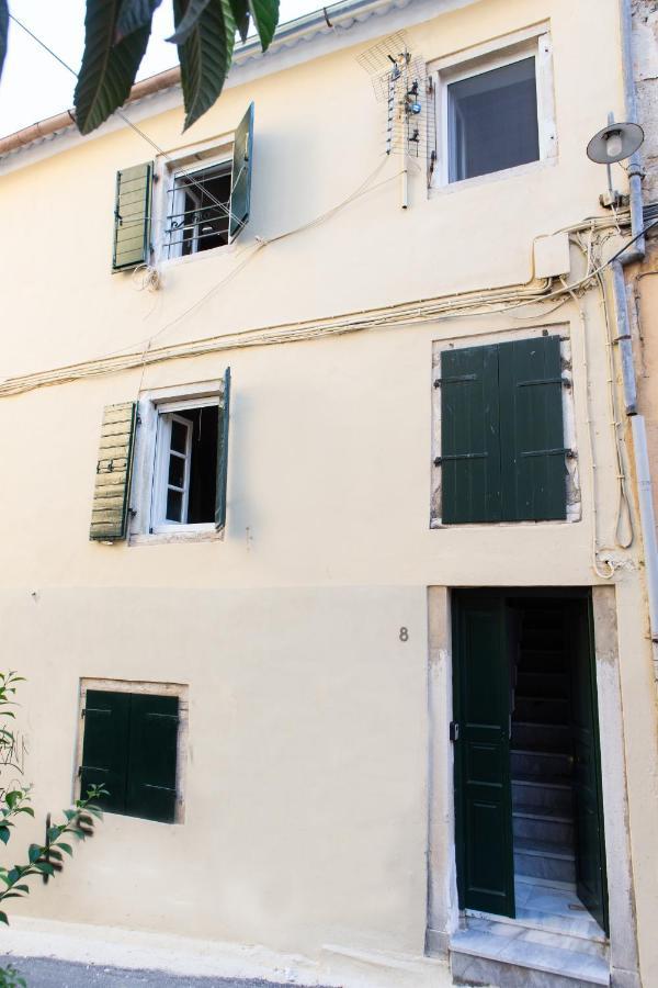 Ellis Old Town Apartment コルフ島 エクステリア 写真